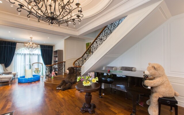 Vivaldi House