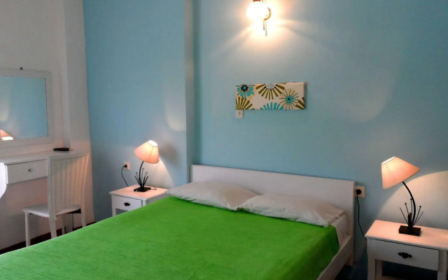 Apartments & Suites Papafotis