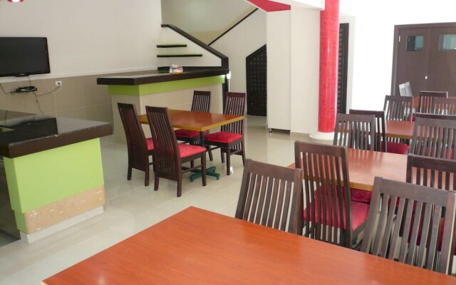 Yasmeen Suite Hotel