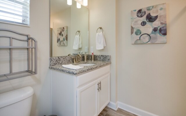 5 Bedroom House for 10 at Storey Lake