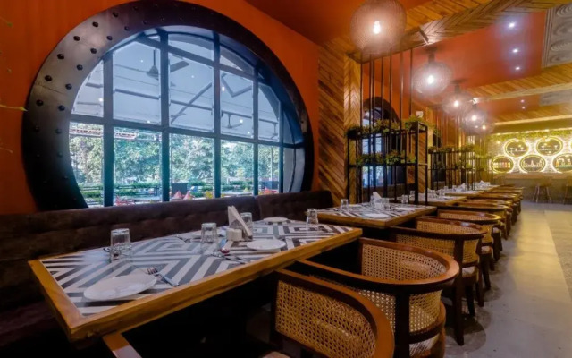 Hotel Mathoshree By OYO Rooms