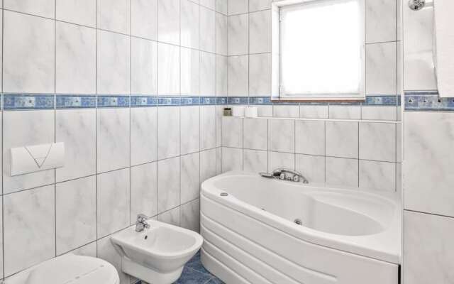 Barun Apartments - 4 Adults, sea View Terrace