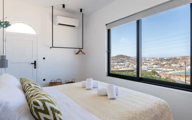 Yalos Mykonos 4 Bedroom Luxury Home Ornos