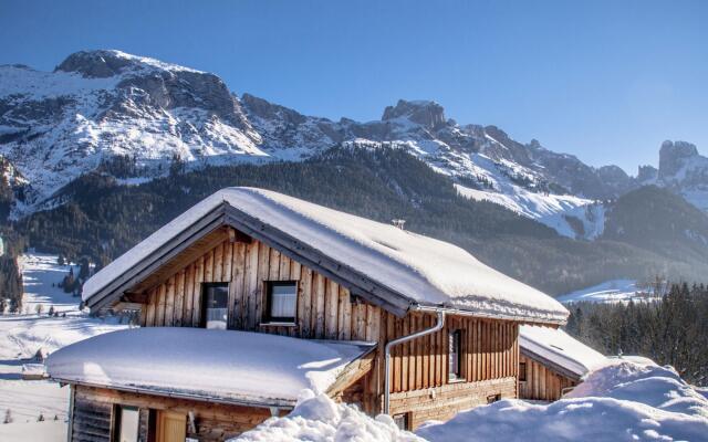 Spacious Chalet in Annaberg-Lungötz with shared Sauna