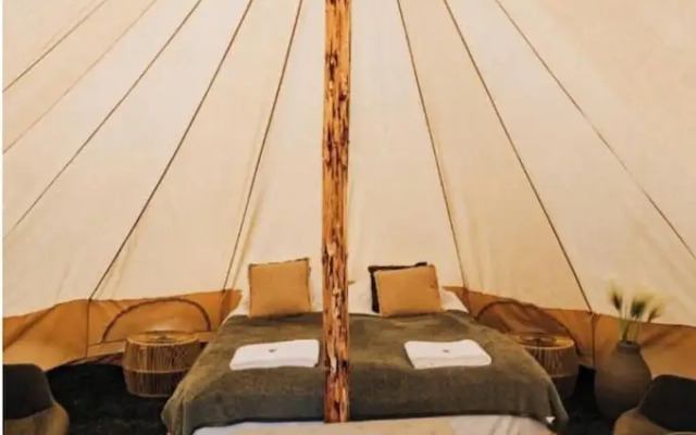 Lake View Cozy Tents