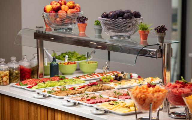 Holiday Inn Gdansk - City Centre by IHG