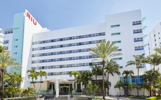 Hotel Riu Plaza Miami Beach