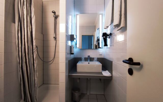 Turmhotel Rhein Main