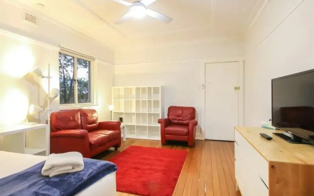 Comfy 1 Bedroom Studio Walking Distance To South Bank