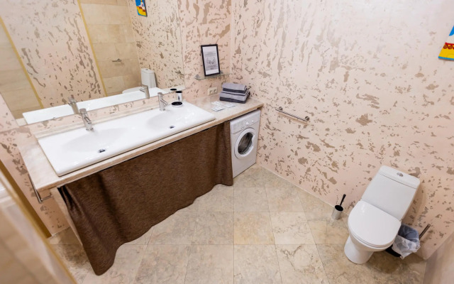 Апартаменты в загородном доме