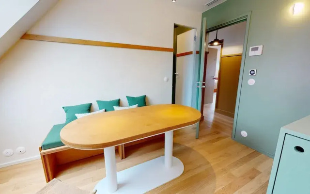 Altido Pleasant 1-bed Flat w Shared Courtyard