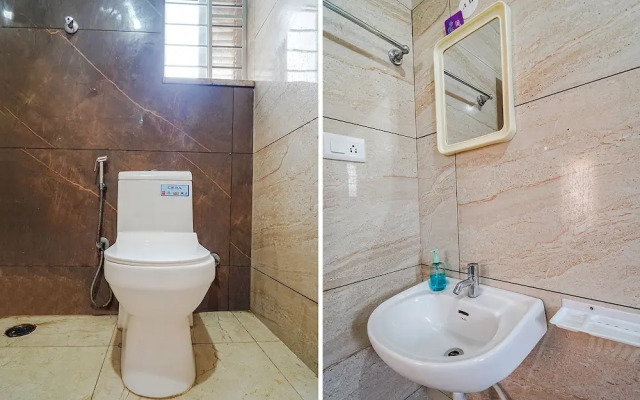 Fabhotel Sv Home Stay