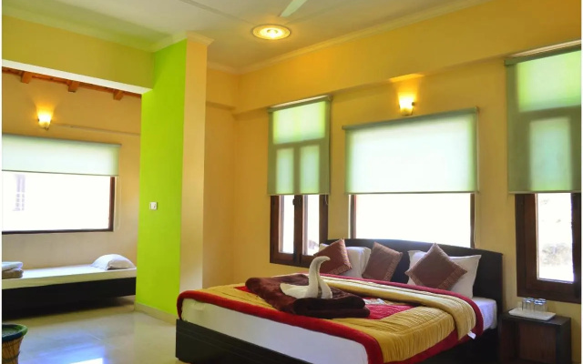 Hotel Shivalik River Retreat – Guest Rooms – Almora