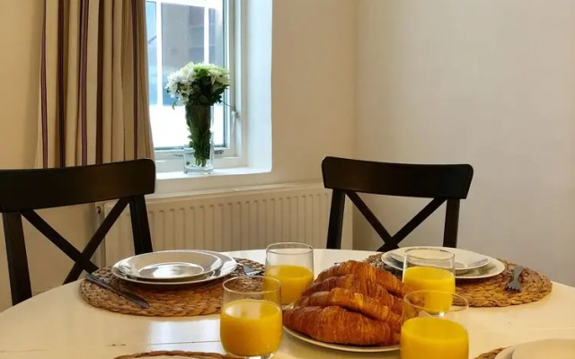 Luxury Victoria Apartments