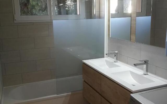 SANARY/MER 6 personnes