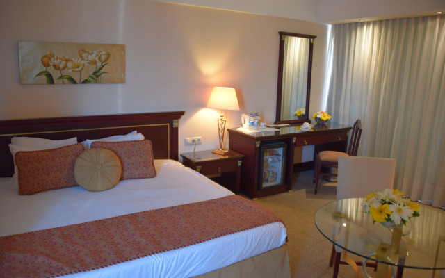 Ege Palas Business Hotel