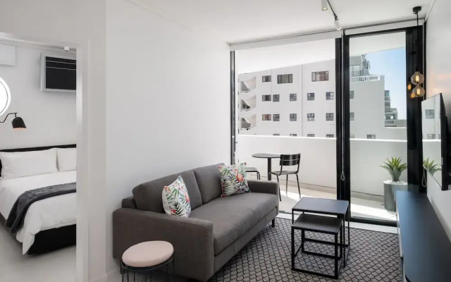 The Flamingo by Perch Stays