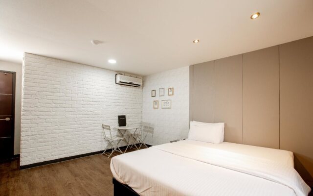 M7 Business Hotel