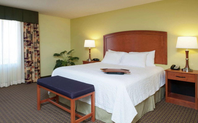 Hampton Inn Macomb