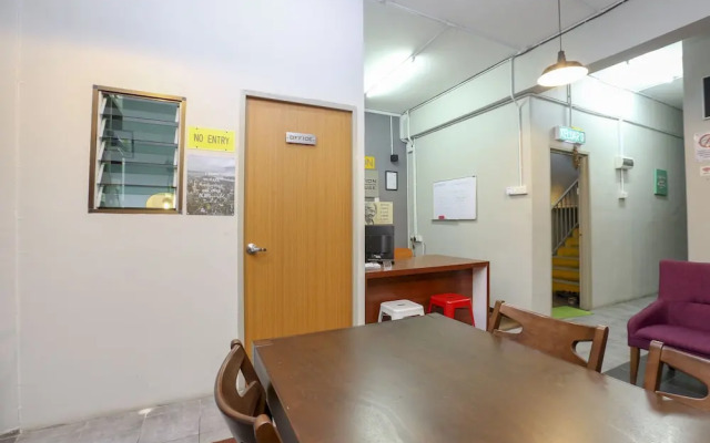 SPOT ON 89751 Bed Station Guest House