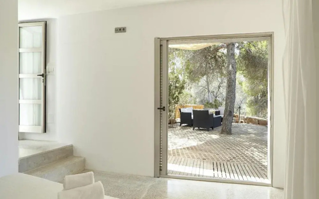 Luxury Villa With sea and Sunsets Views