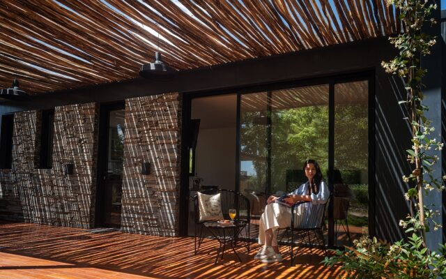 Lodwine Lodges