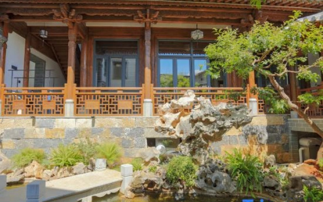 Tingyuan Homestay (Chaoyanglou Jianshui Ancient City Store)