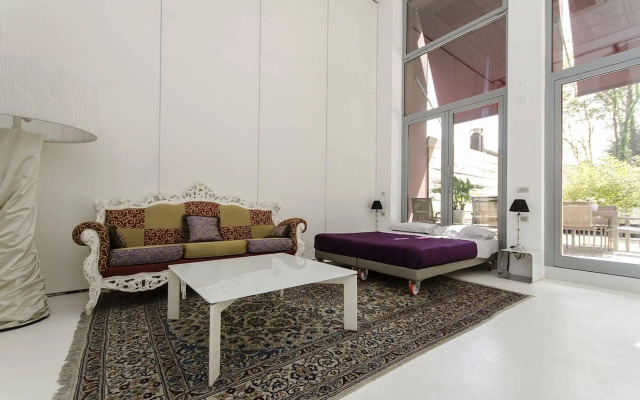 A14 Business Suites