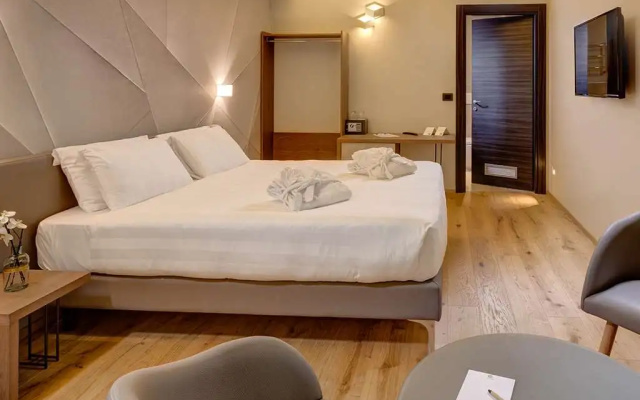 Hotel The Cube
