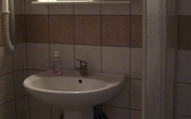 Silver Nests Apartments