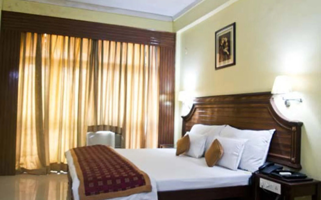 Hotel Deep Avadh – Guest Rooms – Lucknow