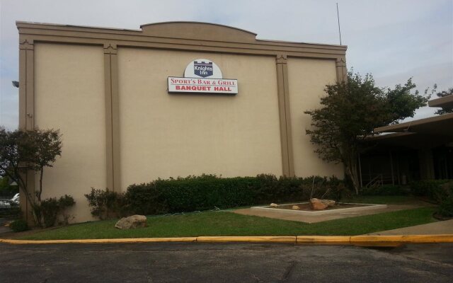 Motel 6 Mesquite, TX – Town East