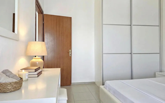 Panorama View Apartment In Saranda - 271