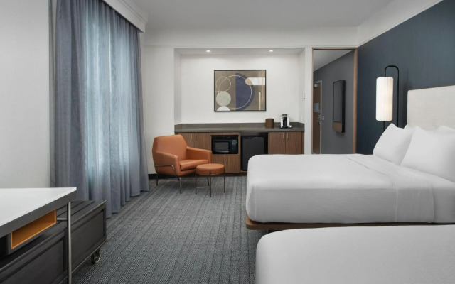Courtyard by Marriott Savannah Downtown/Historic District