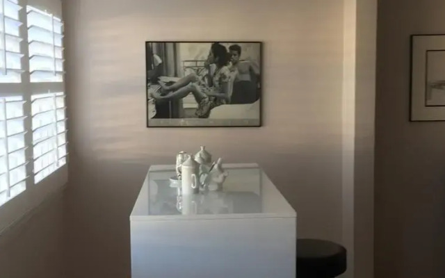The Grove & Melrose Pied-à-Terre