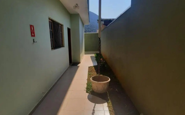 Lindo Apto Ubatuba a 300 metros Praia Sape