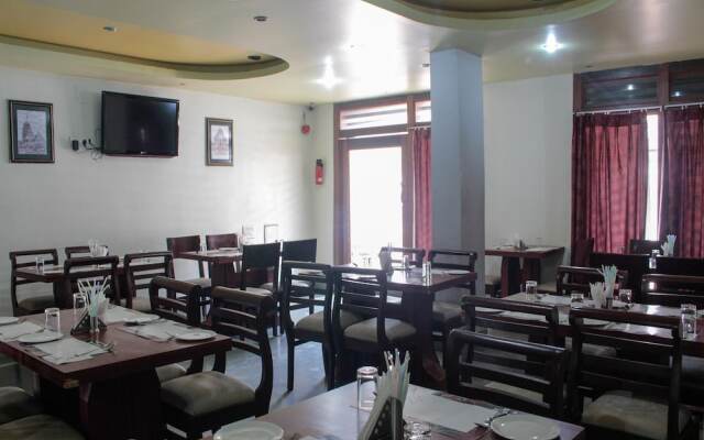 OYO Flagship 2338 Hotel Choice inn
