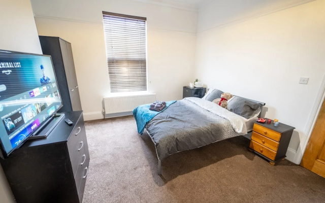 Cosy Room Close to the City