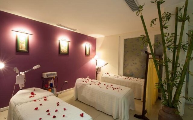 Aranya Hotel