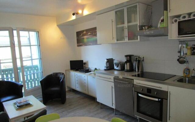 Appartement Cauterets, 3 pièces, 6 personnes - FR-1-234-241