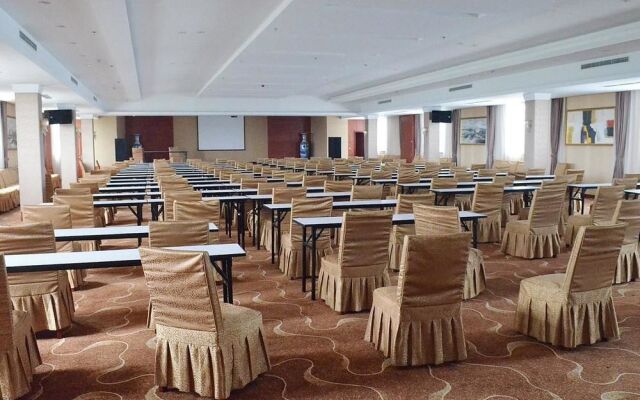 Qingdao Haizhizi Hotel