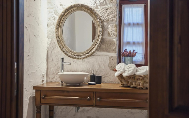 Alacati Zeytin Konak Hotel