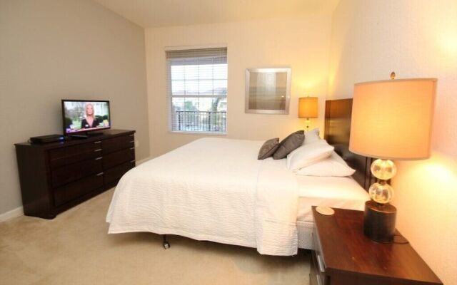 7-305 3 Bedroom Condo by RedAwning