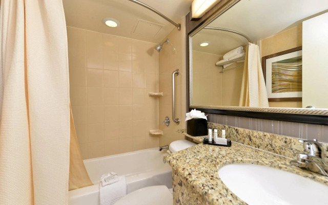Courtyard by Marriott Denver Cherry Creek