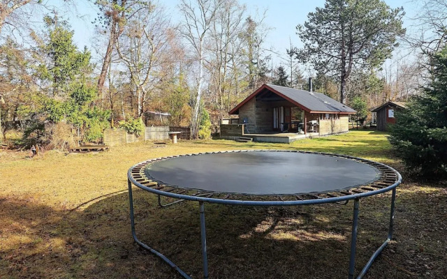 6 Person Holiday Home in Gedser