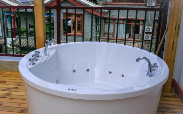Floral Hotel Libo Meet Inn
