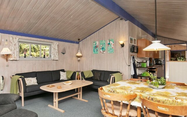 Plush Holiday Home in Storvorde With Roofed Terrace