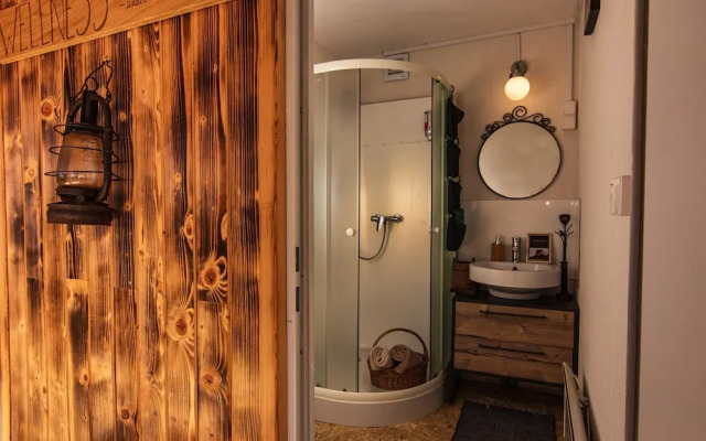 Panorama Glamping Visole