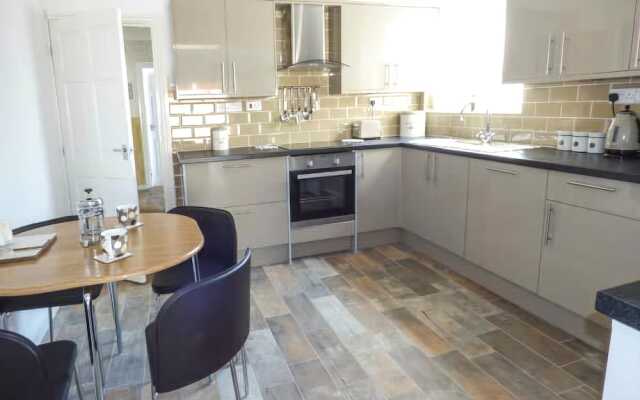 Cwtch Cottage