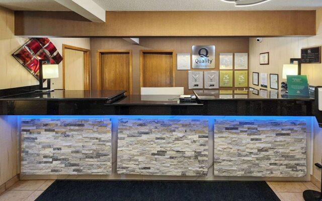 Quality Inn & Suites Davenport